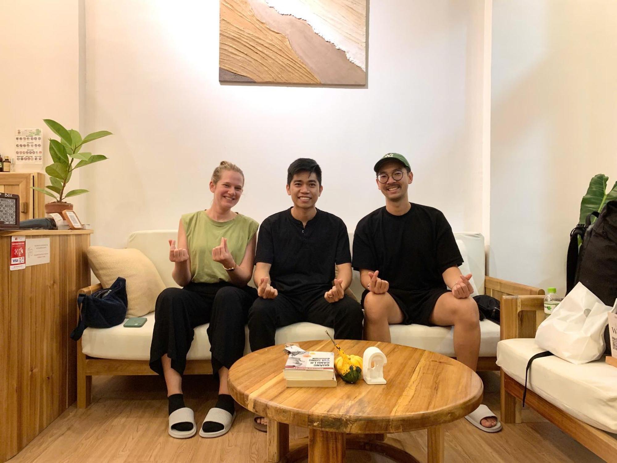 Glory Hue Homestay Bagian luar foto