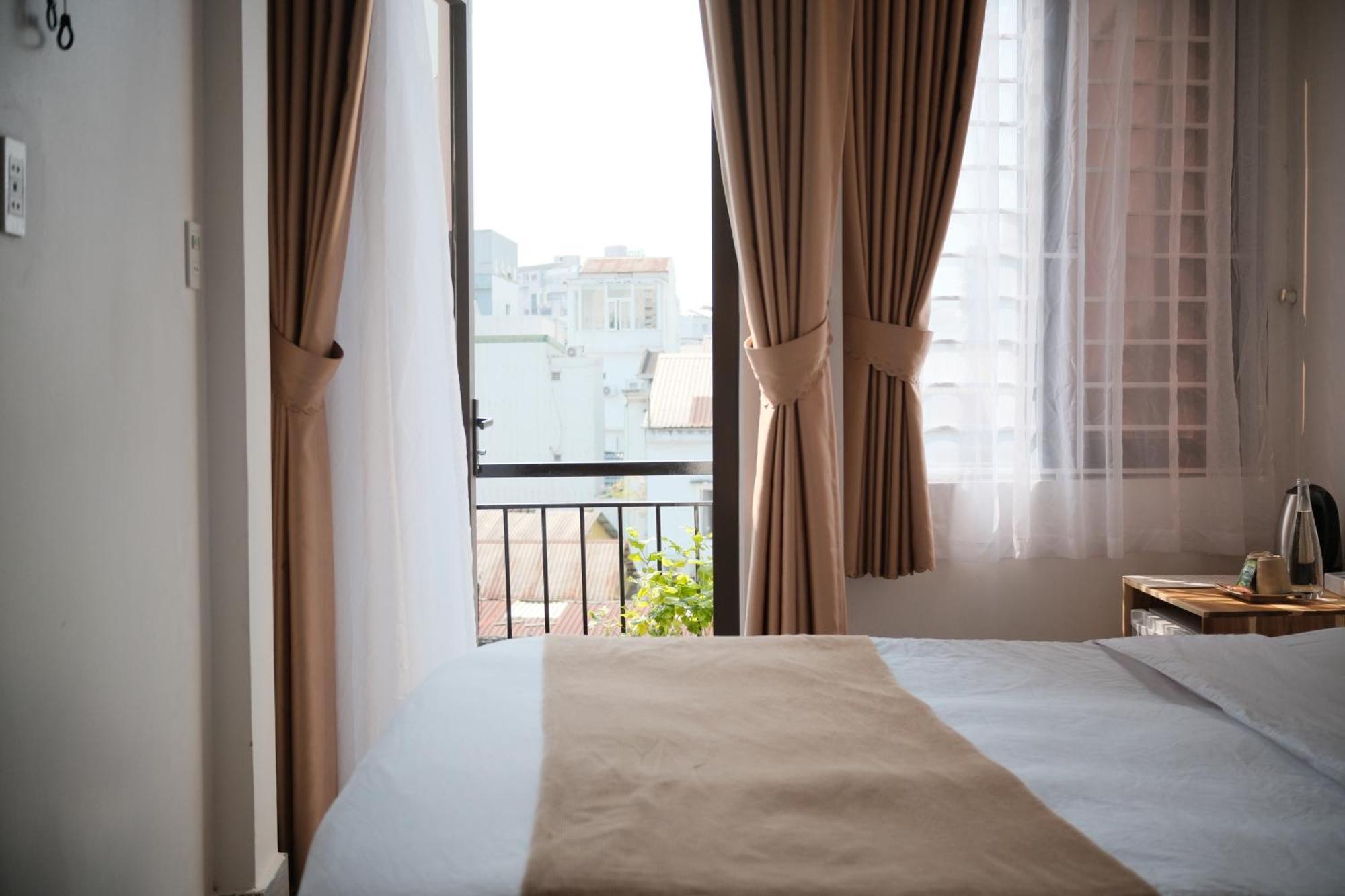 Glory Hue Homestay Bagian luar foto